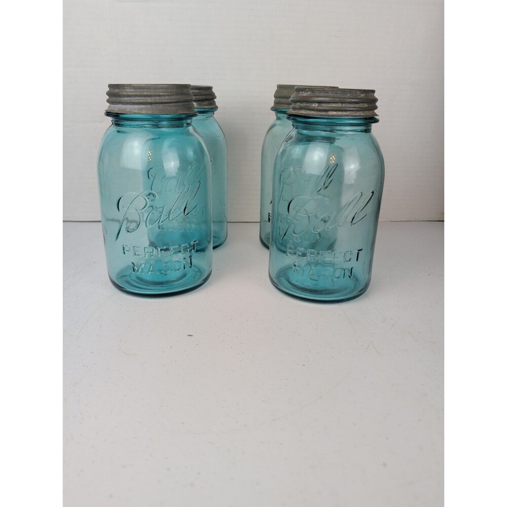 Lot Of 4 Vintage Blue Ball Quart "Perfect Mason" Jars w/ zinc lids
